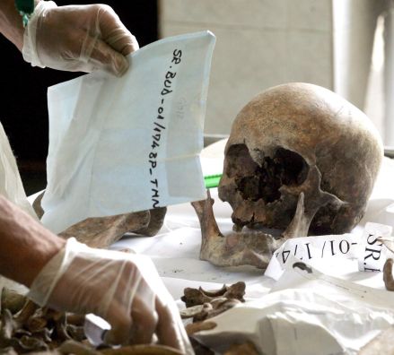 US-генерал обвини холандски гейове за клането в Сребреница