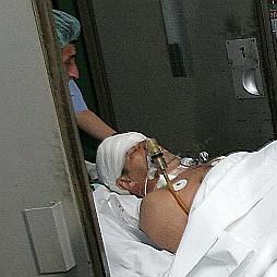 Простреляният Манол Велев след операцията