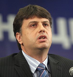 СДС дава рамо на Борисов, но без пазарлък за Кърджали