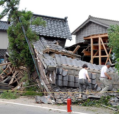 Шестима загинаха, а над 60 бяха ранени при земетресението в Япония