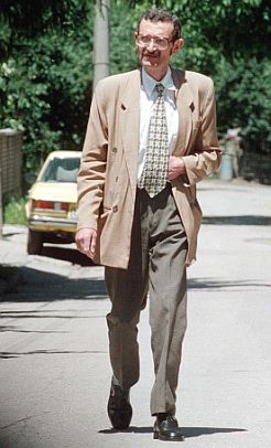 Сергей Антонов