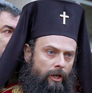 Митрополит заклейми абортите, сурогатното майчинство и съжителството без брак