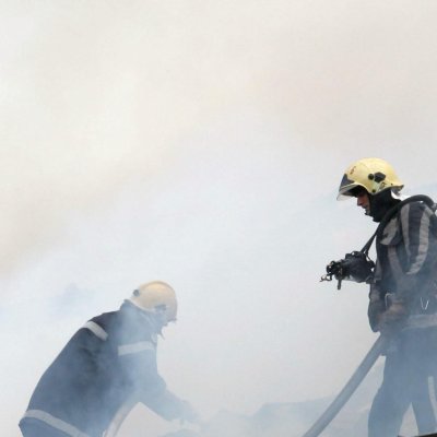 Евакуираха гости на хотел заради пожар