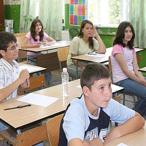 Караоке в час с интерактивни учебници