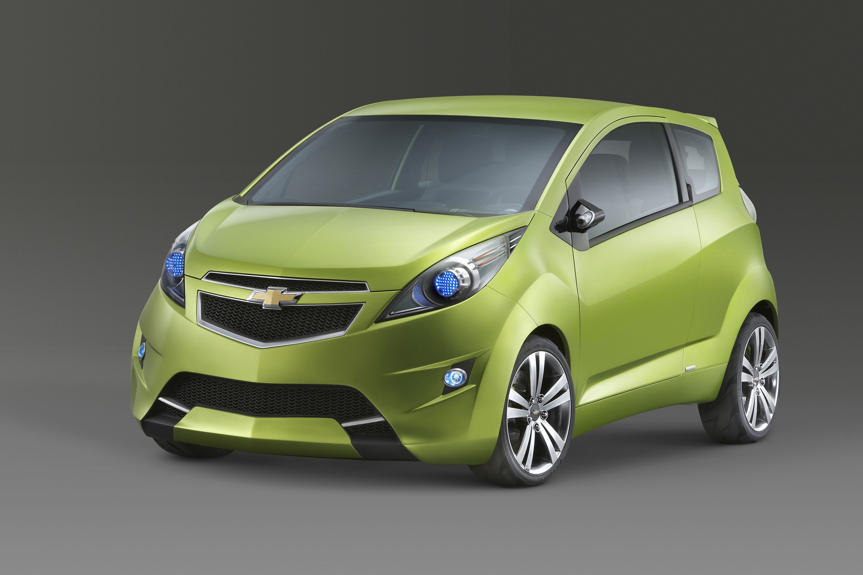 Chevrolet Beat би конкурентите си прототипи и излиза на пазара