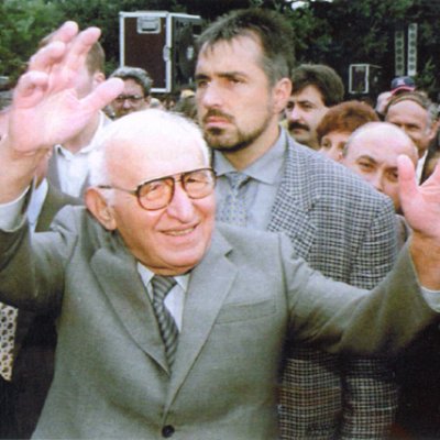 Гардът Бойко Борисов зад гърба на Тодор Живков