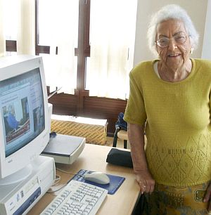 Най-известната блогърка в Испания е 95-годишната Мария Амелиа