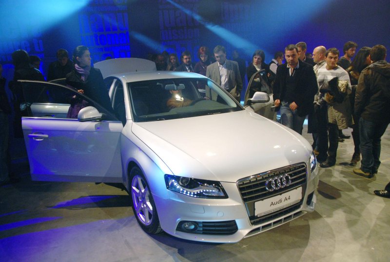 Осмото Audi A4 дебютира в България