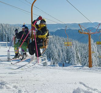 Откриха ски сезона в Боровец и Пампорово