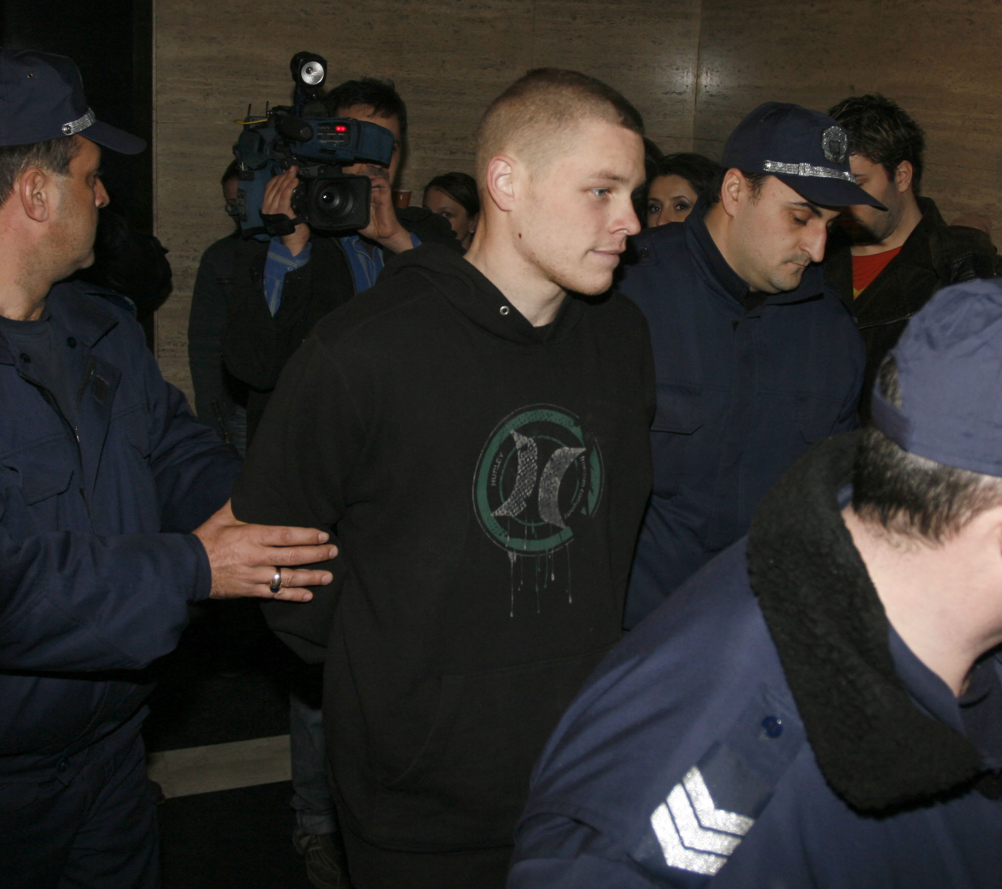 Експертизата е категорична, съдят австрилиецът за убийство и опит за убийство