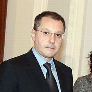 Станишев свика Г-3