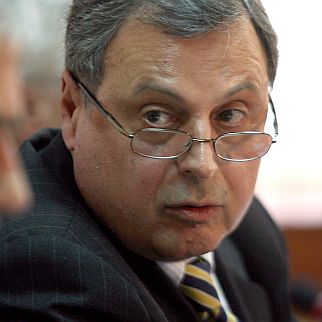 Предлагат по-големи вноски за пенсия