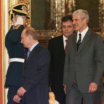 Сърбия съди страните признали Косово