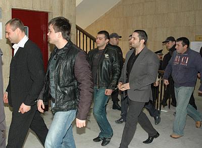 Групата на Димитър Желязков - Очите влиза в съда