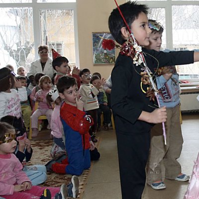 Весело е в детските градини