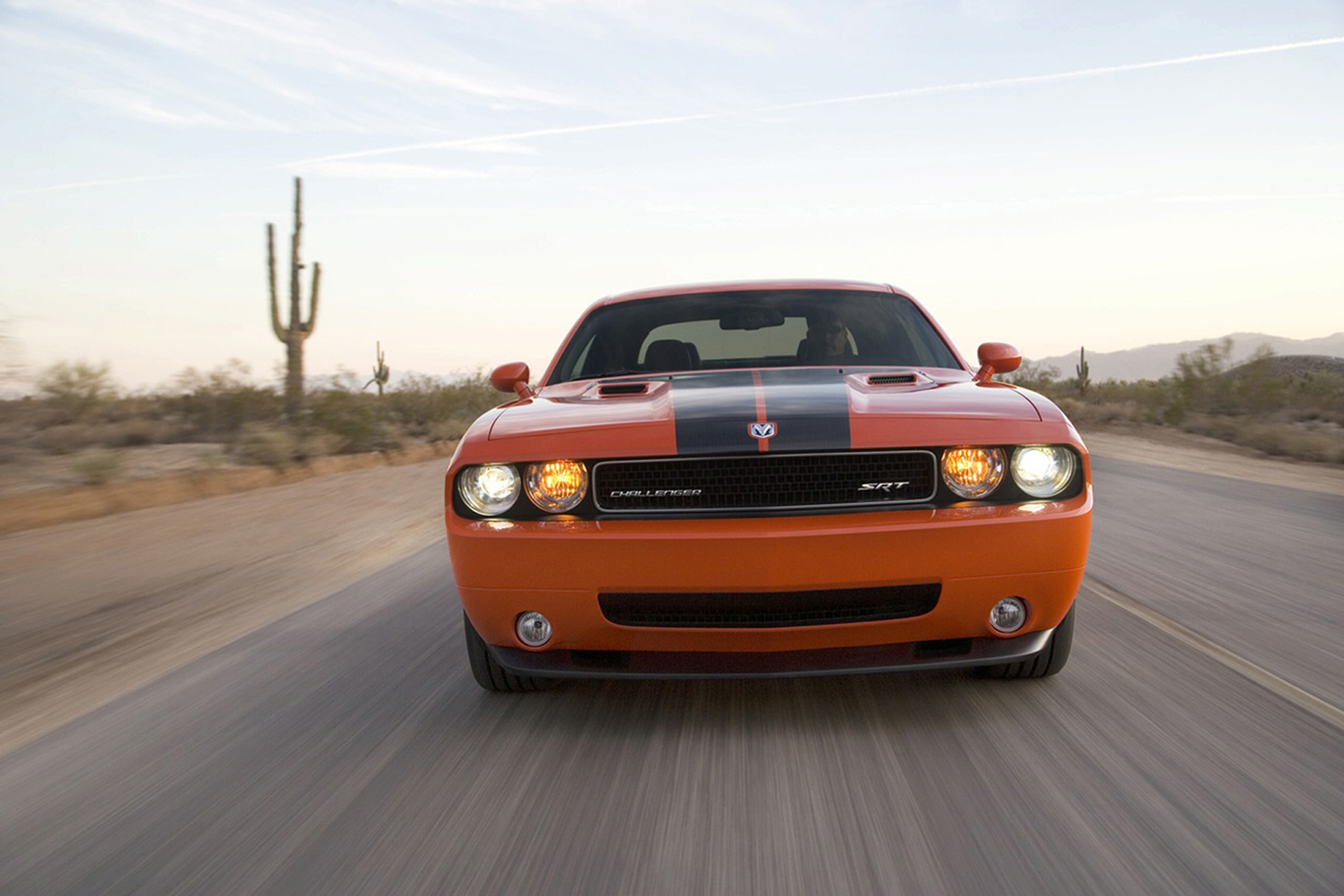 Dodge Challenger SRT8