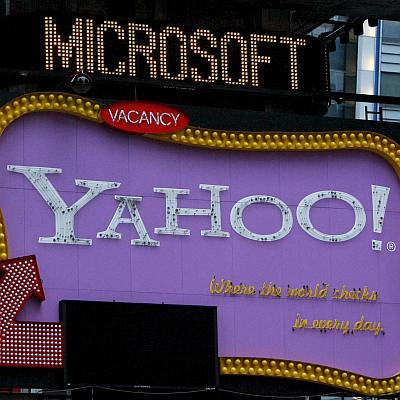 Yahoo ще използва търсачката на Microsoft за 10 г.