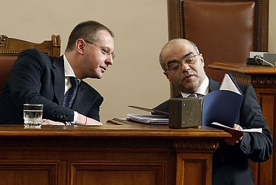 Помпане на мускули в парламента