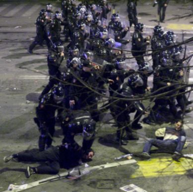 Протестите в Белград не бяха мирни