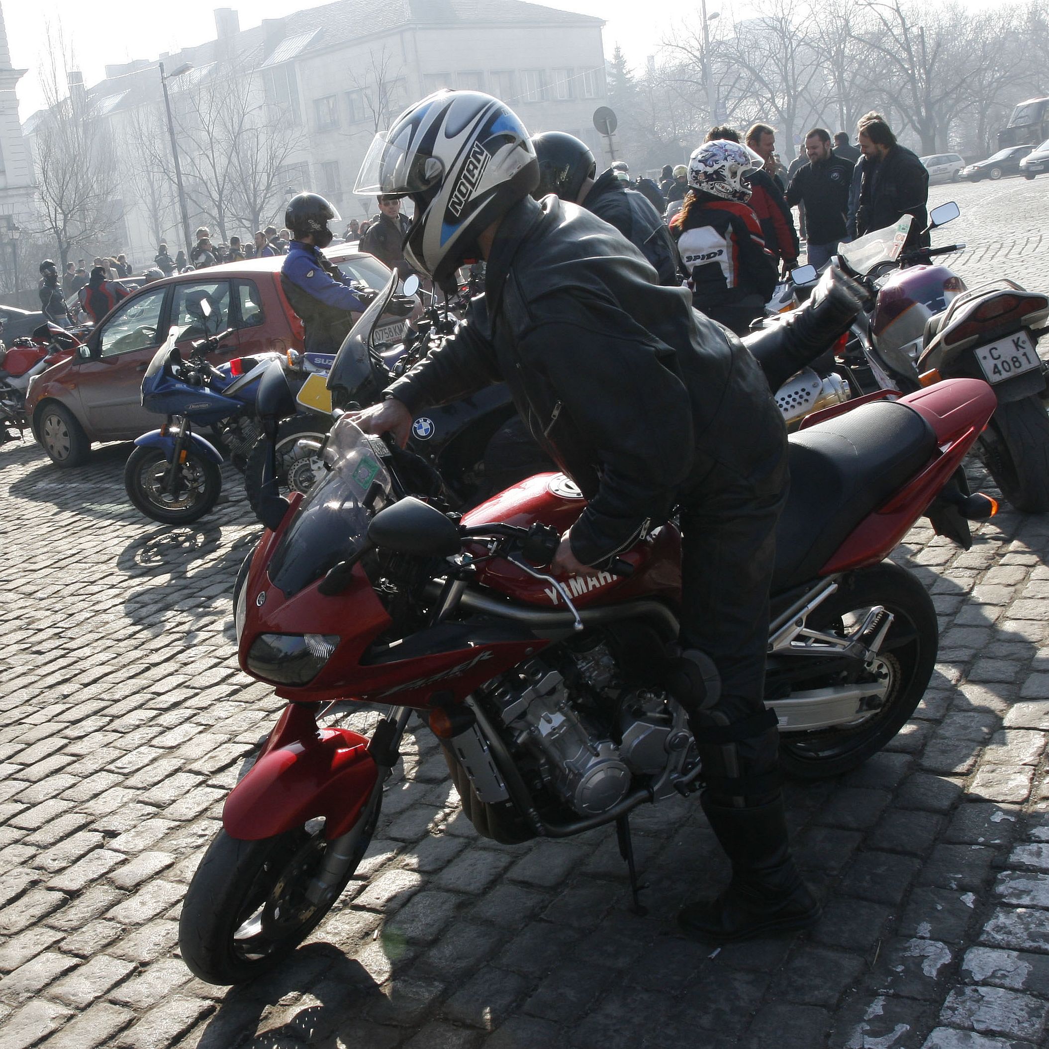 Мотористи на протест срещу данък