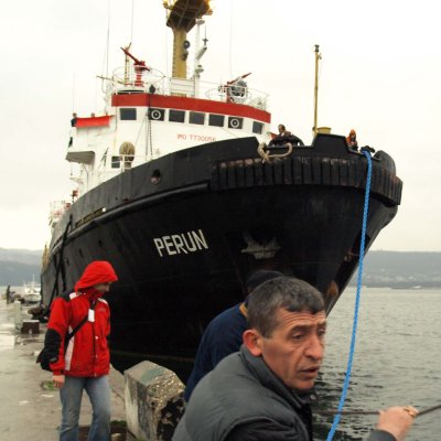 Моряците от “Перун” чакат $126 хил. от заплати
