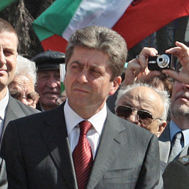 Първанов: Някой печели, за да няма завод за боклук