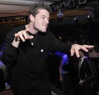 Иван вече не пее в Music Idol, гонят го от столичен клуб