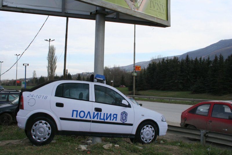 Слагат патрулки-макети по магистралите