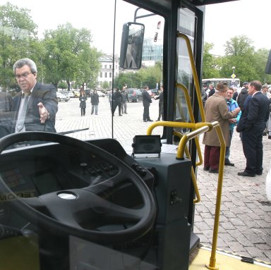 Автобус с българи се преобърна в Гърция