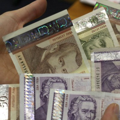 Кабинетът замрази линията на бедност