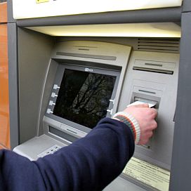 Заплатите все пак растат