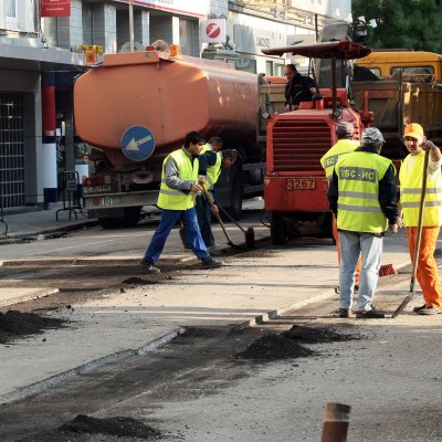 Уличната мрежа в централната част на града не е ремонтирана от 40 г.