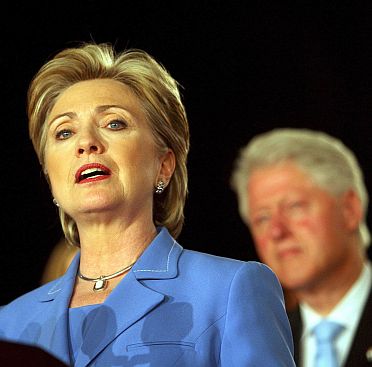 ”Таймс” посъветва Хилари Клинтън да се готви за следващата президентска кампания
