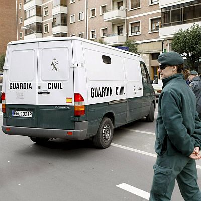 9 българи са арестувани в Испания за крадени коли