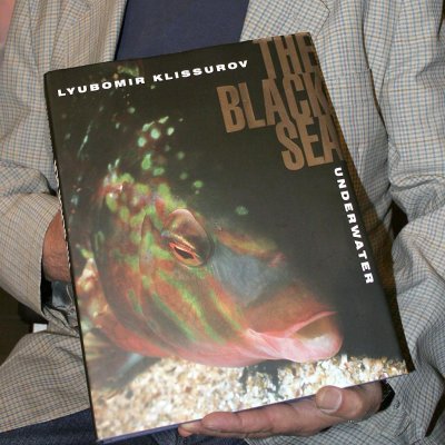 Уникална книга за подводния свят в Черно море