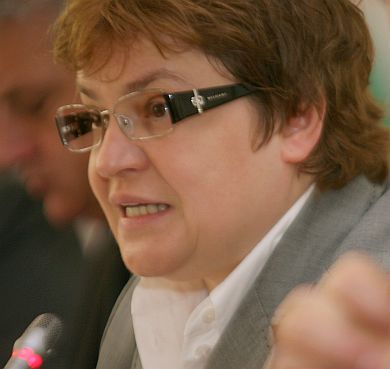 Тачева: Докладите на ОЛАФ не може да са доказателства