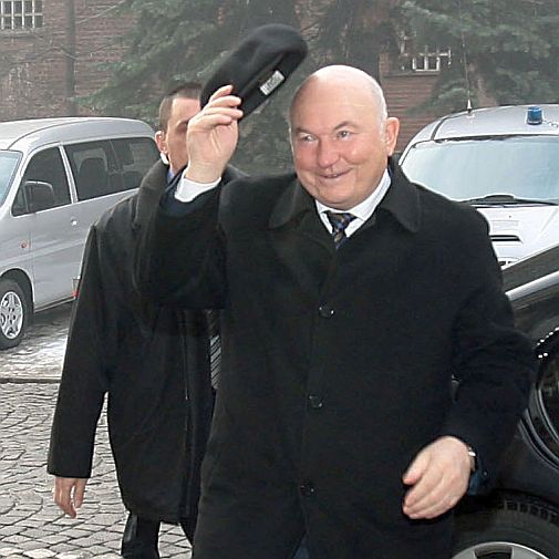 Градоначалникът на Москва Юрий Лужков беше в София и през януари