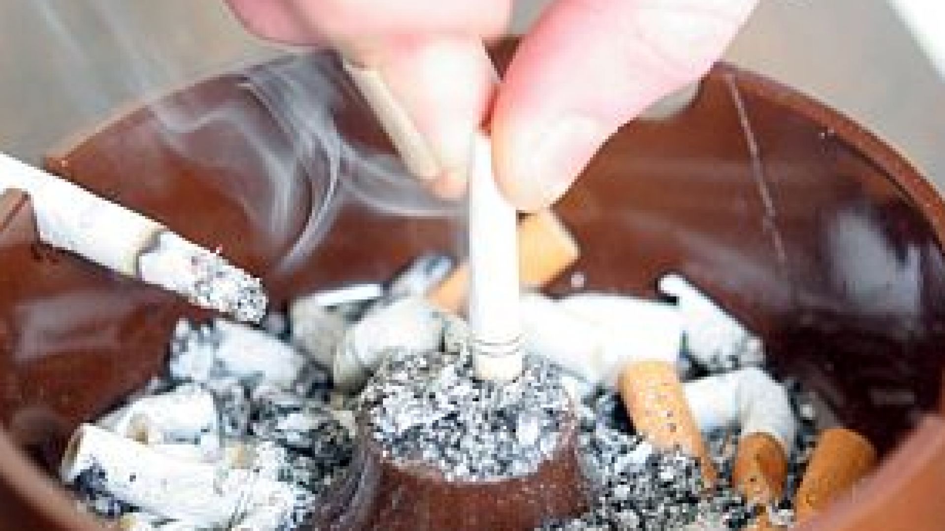 ”Часовник на смъртта” брои жертвите на тютюна