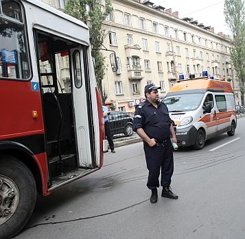 Автобус №79 на градския транспорт удари момичето на кръстовището на бул. Дондуков и бул. В. Левски