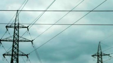 Малките фирми да минат на регулиран пазар на ток, ако не искат да фалират