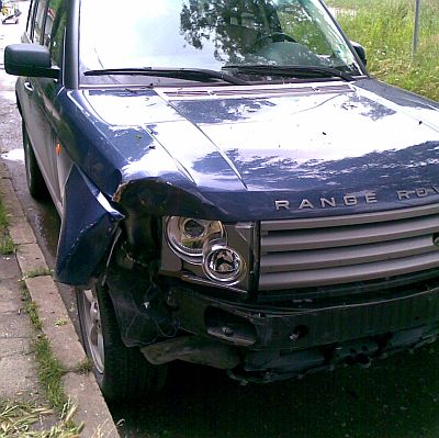 Джипът Range Rover, с който катастрофира лидерът на ДСБ и бивш премиер Иван Костов