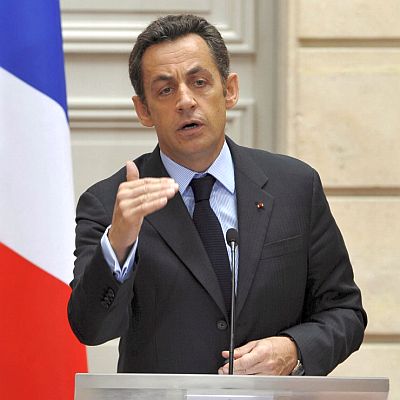 Саркози към Иран: Светът няма да остане пасивен