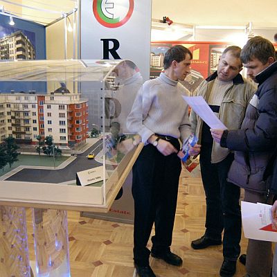Руснаци съживяват имотния пазар