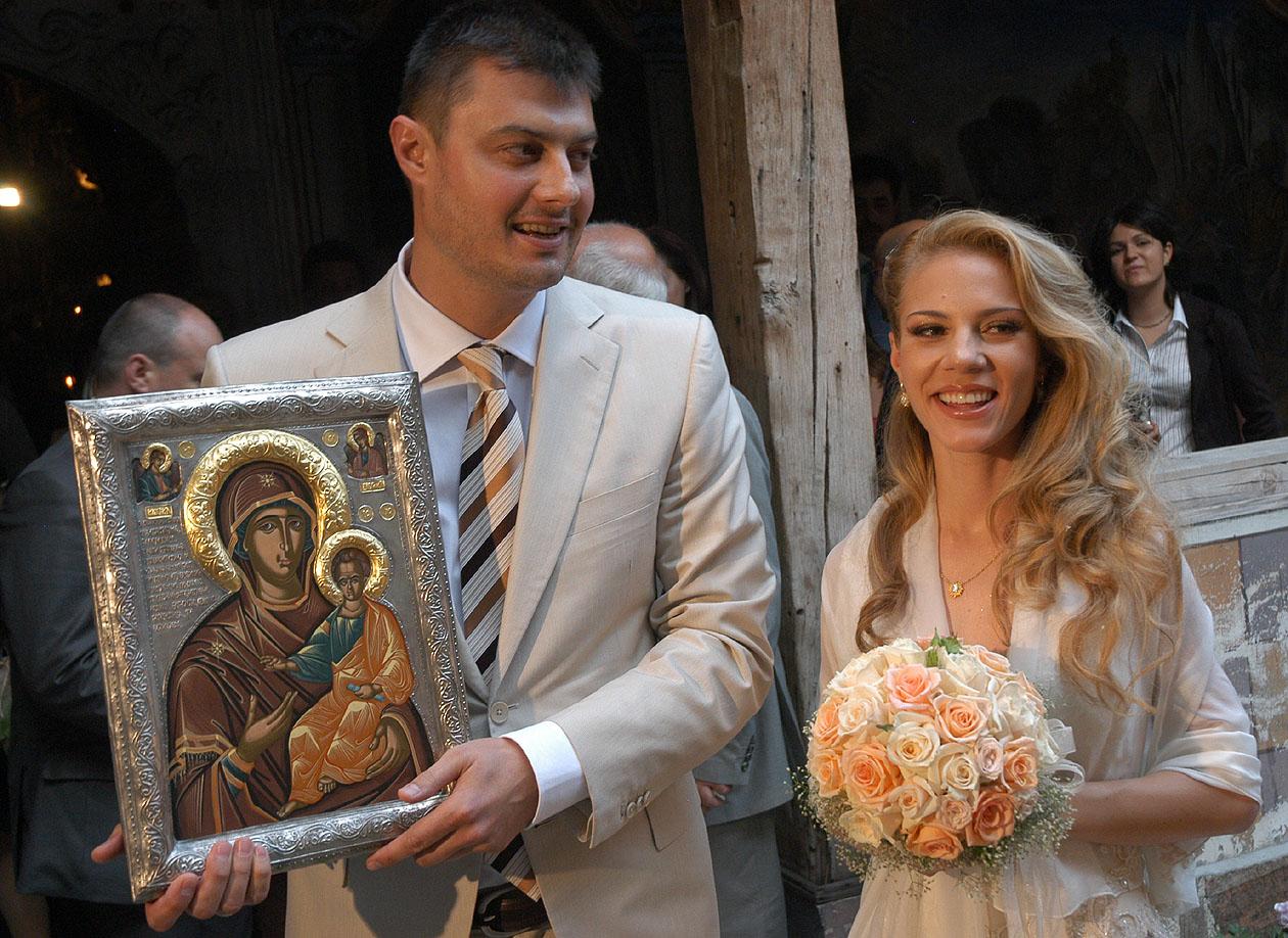 Николай Бареков се венча в църква