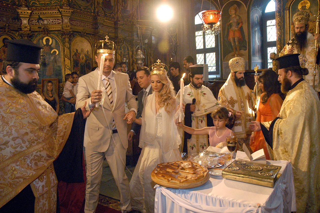 Николай Бареков се венча в църква