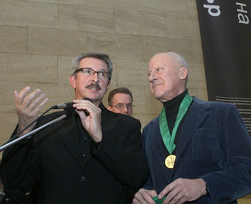 Арх. Георгий Станишев представя Норман Фостър