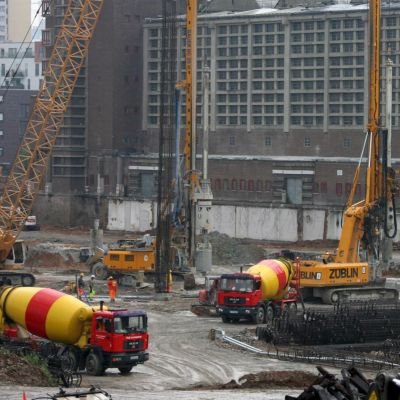 Комплекс за 3,4 млрд. лв. вдигат до Елин Пелин