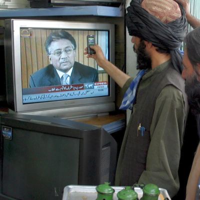 Мушараф подаде оставка, избегна импийчмънт