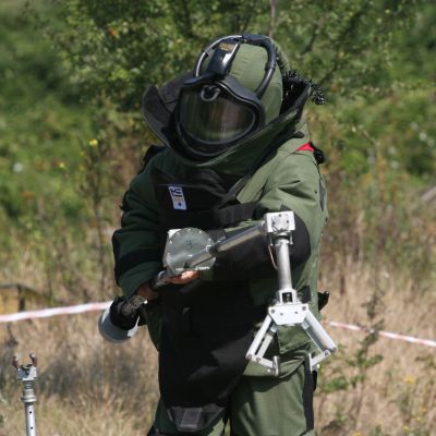 На 3 юли 2008 г. в Челопечене се взривиха 1500 тона боеприпаси