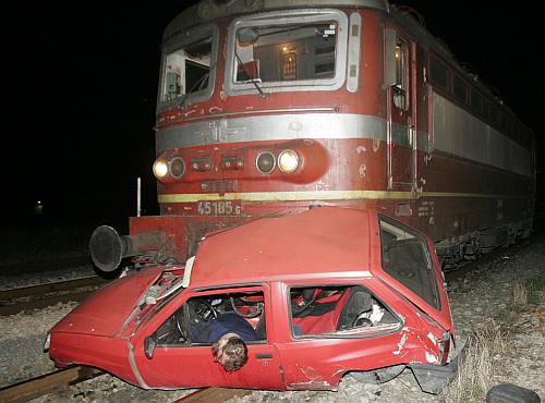 Мъжът минал пред спуснатите бариери